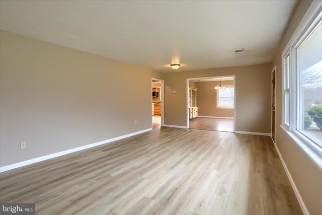 1548 ROUTE 204, Selinsgrove, PA 17870