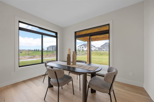 5321 Silver Rock Drive, Marion, IA 52302