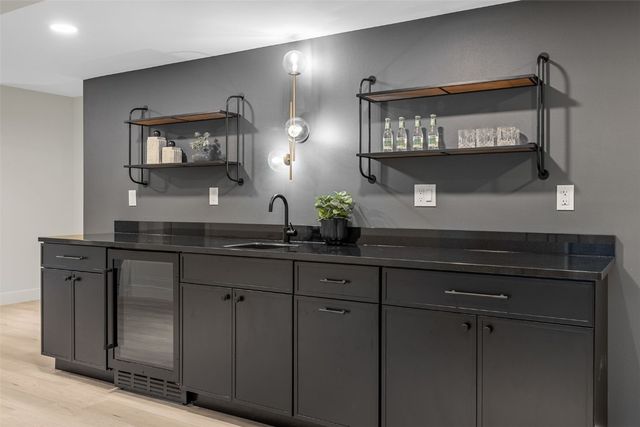 5321 Silver Rock Drive, Marion, IA 52302