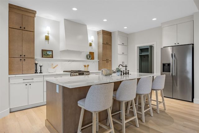 5321 Silver Rock Drive, Marion, IA 52302