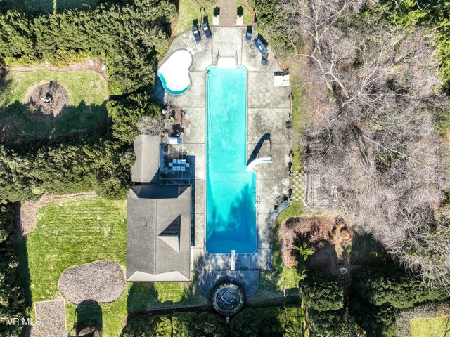 824 East Myrtle Avenue, Johnson City, TN 37601