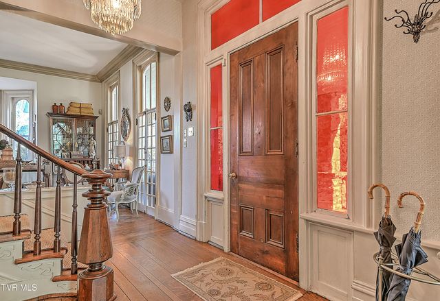 824 East Myrtle Avenue, Johnson City, TN 37601