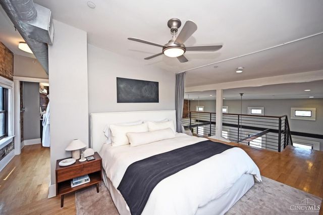 27 Mercer Street, Cincinnati, OH 45202