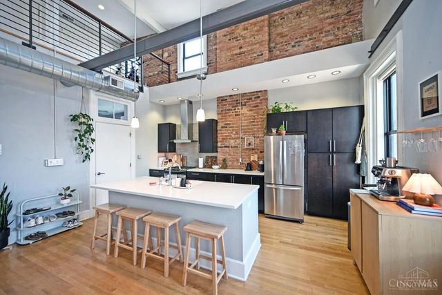 27 Mercer Street, Cincinnati, OH 45202