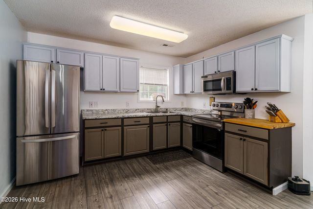 149 Forest Place, Aberdeen, NC 28315