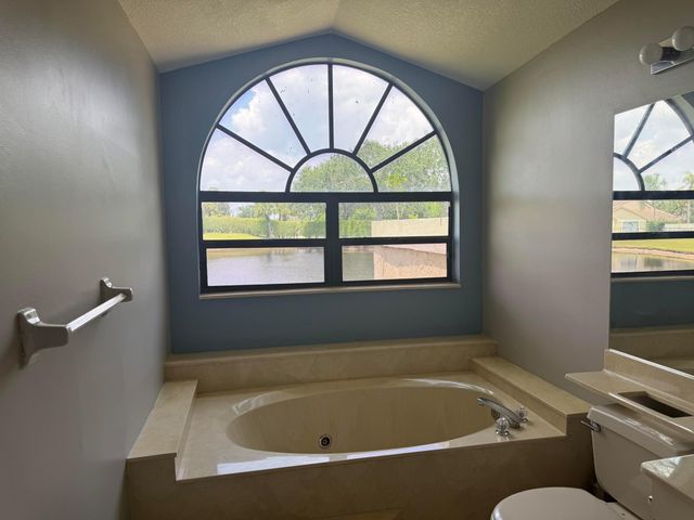 6803 Bitterbush Place, Boynton Beach, FL 33472