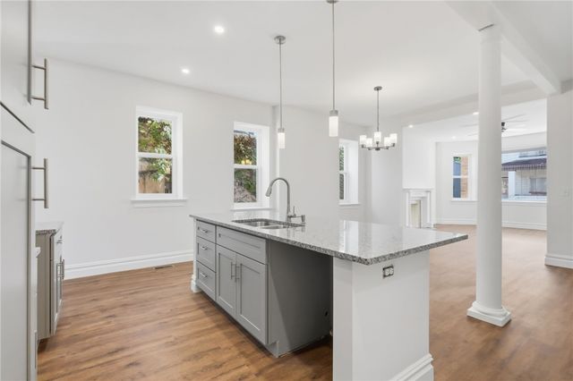 121 Shetland Street, Lincoln Larimer, PA 15206