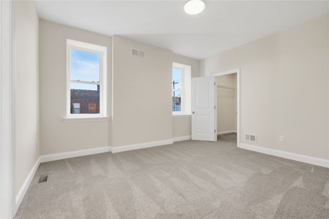 121 Shetland Street, Lincoln Larimer, PA 15206