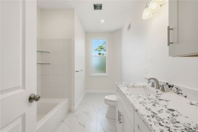 121 Shetland Street, Lincoln Larimer, PA 15206