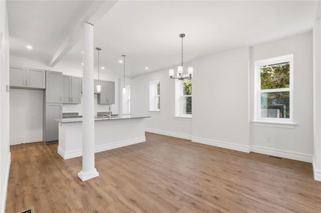 121 Shetland Street, Lincoln Larimer, PA 15206