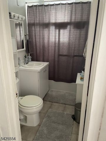 12 Frederick St, Belleville Twp., NJ 07109