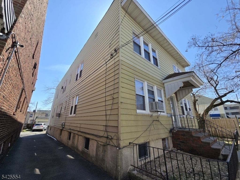 12 Frederick St, Belleville Twp., NJ 07109 — photo 2