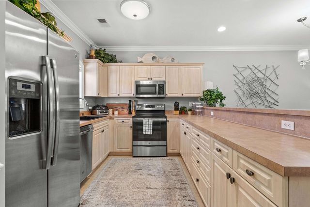 4140 Hibiscus Dr., Little River, SC 29566