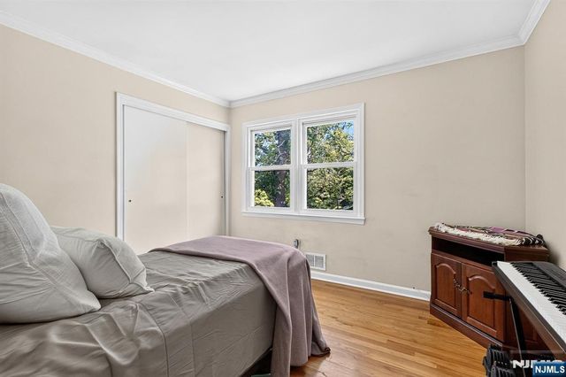 144 Gould, North Caldwell, NJ 07006