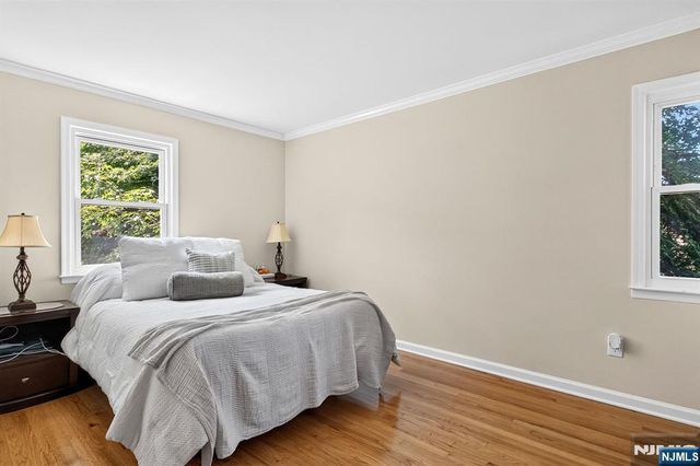 144 Gould, North Caldwell, NJ 07006