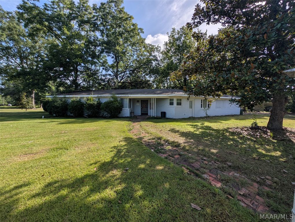 2901 Cumberland Road, Montgomery, AL 36111
