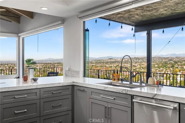 12348 Circula Panorama, North Tustin, CA 92705