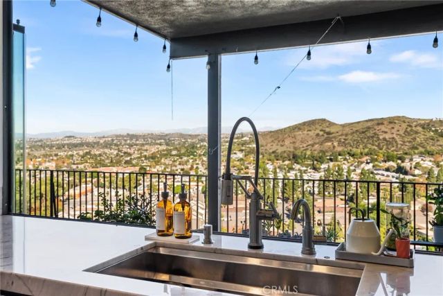 12348 Circula Panorama, North Tustin, CA 92705