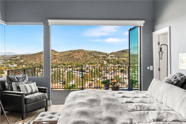 12348 Circula Panorama, North Tustin, CA 92705