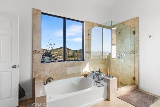 12348 Circula Panorama, North Tustin, CA 92705