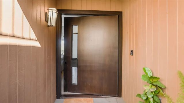 12348 Circula Panorama, North Tustin, CA 92705