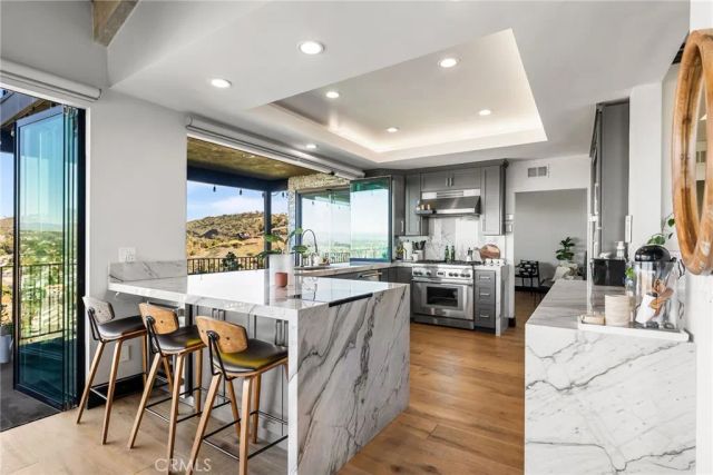 12348 Circula Panorama, North Tustin, CA 92705