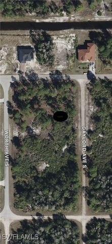 830 Gaylord AVE S, Lehigh Acres, FL 33974