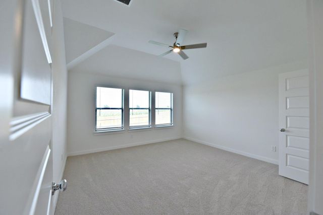 108 Divisadero DR, Hutto, TX 78634