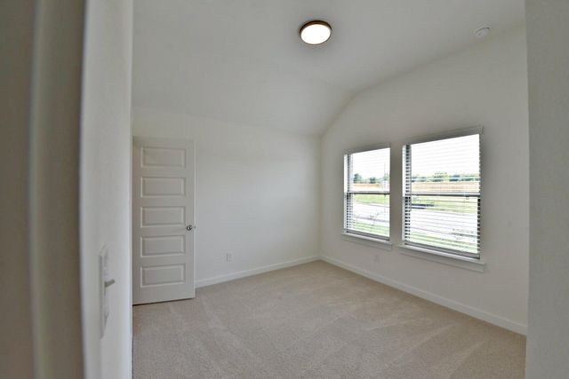 108 Divisadero DR, Hutto, TX 78634