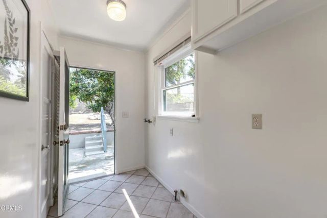711 E Mendocino Street, Altadena, CA 91001