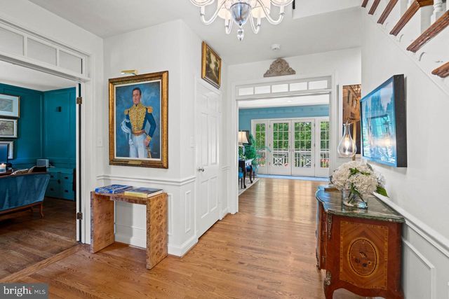 8 FARMINGTON CT, Chevy Chase, MD 20815