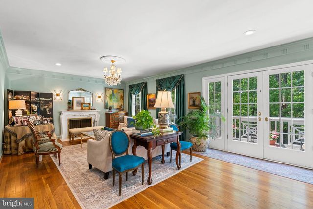 8 FARMINGTON CT, Chevy Chase, MD 20815