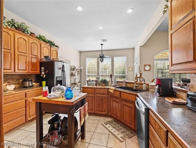 303 Nanih Waiya, Poteau, OK 74953