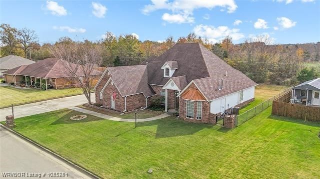 303 Nanih Waiya, Poteau, OK 74953