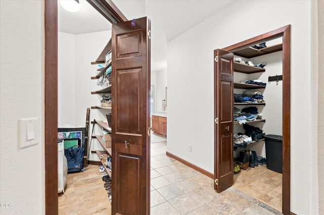 3716 Sherwood Park Drive, Medford, OR 97504