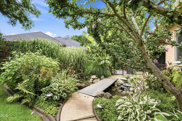 3716 Sherwood Park Drive, Medford, OR 97504