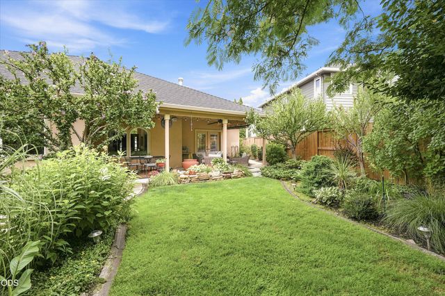 3716 Sherwood Park Drive, Medford, OR 97504