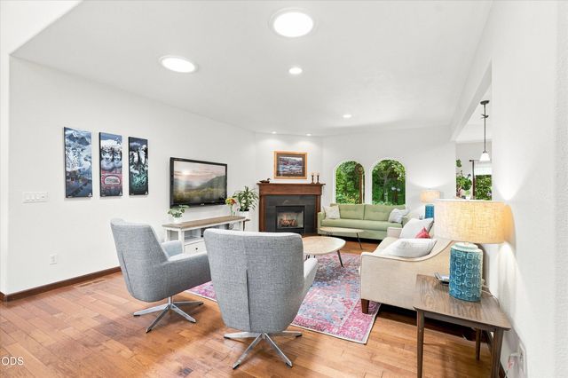 3716 Sherwood Park Drive, Medford, OR 97504