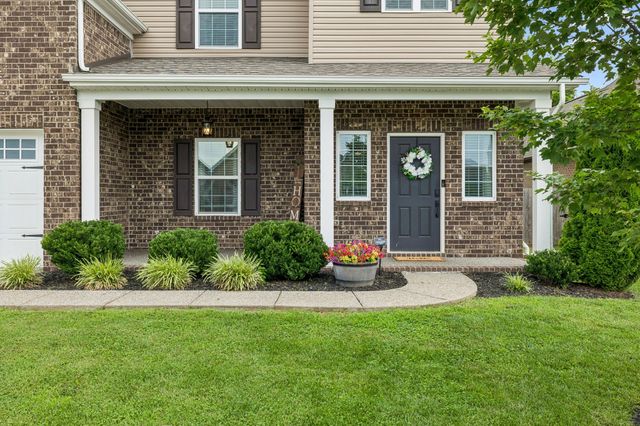 1364 Wentworth Dr, Gallatin, TN 37066