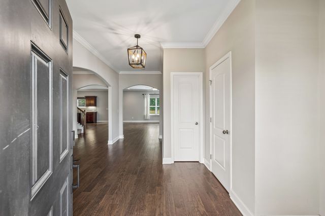1364 Wentworth Dr, Gallatin, TN 37066