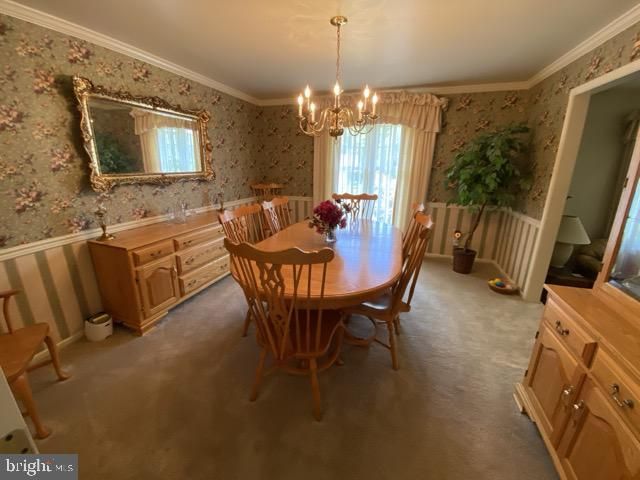 218 FAIRHILL DR, Wilmington, DE 19808