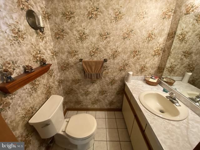 218 FAIRHILL DR, Wilmington, DE 19808
