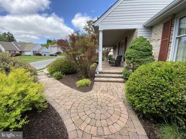 218 FAIRHILL DR, Wilmington, DE 19808