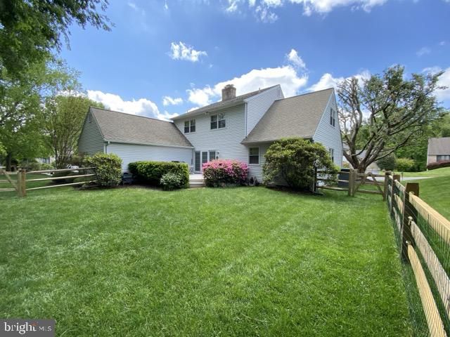 218 FAIRHILL DR, Wilmington, DE 19808