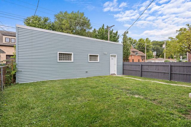 1101 S OAK PARK Avenue 1, Oak Park, IL 60304