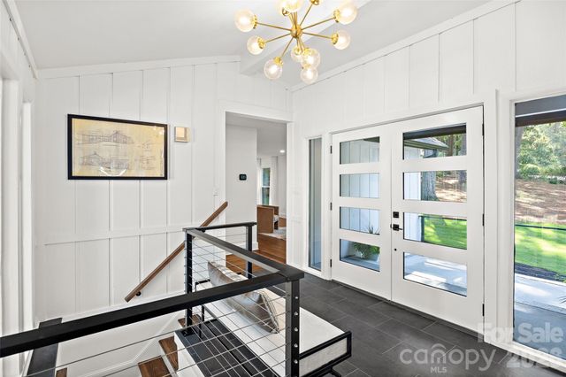 2600 Vardall Court, Charlotte, NC 28226