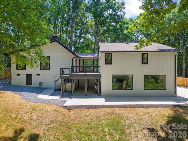 2600 Vardall Court, Charlotte, NC 28226