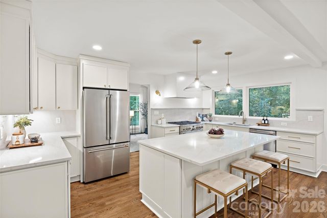 2600 Vardall Court, Charlotte, NC 28226
