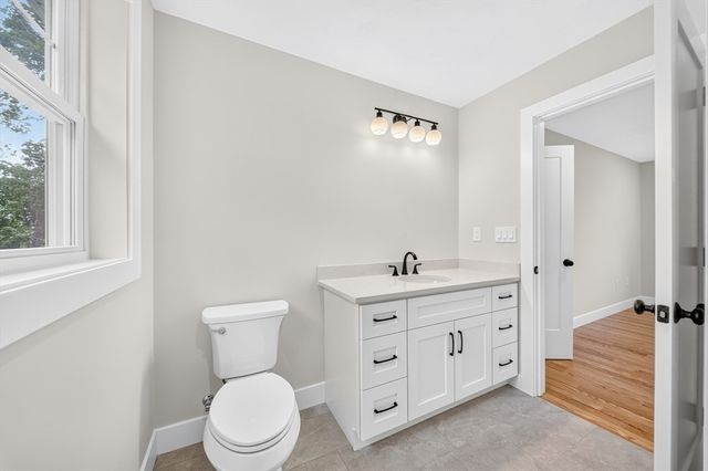 14 Neillian Way 14, Bedford, MA 01730