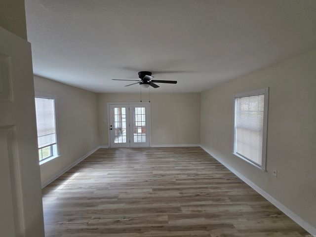 5415 Wendy St., Paragould, AR 72450